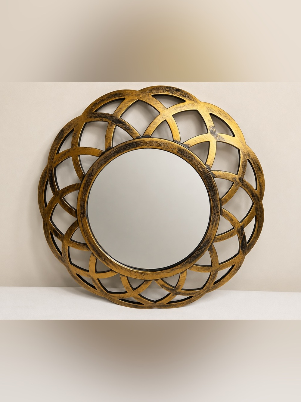 Vintage Gold Round Wall Mirror – Geometric Lattice Plastic Resin Frame